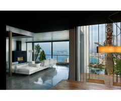 Villa de Lujo con Impresionantes Vistas al Mar y Ciudad de Benidorm