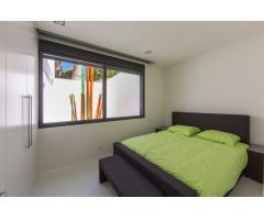 Moderno Chalet de Lujo en El Portet-Pla del Mar Moraira