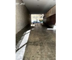2 plazas de garaje situadas en el rodeo