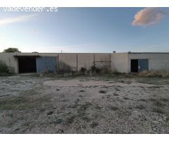 Nave industrial en La Sénia