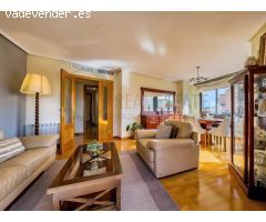 ? Vistas de Ensueño y Estilo Moderno: Vivienda de Altura junto al Centro Comercial Gran Vía ????
