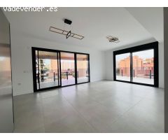 Piso ideal en San Juan con 3 habitaciones, 2 baños, terraza y piscina comunitaria