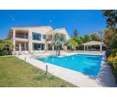 VILLA DE LUJO FRENTE AL MAR EN CABO DE LAS HUERTAS, ALICANTE