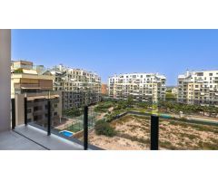 PISAZO A ESTRENAR EN RESIDENCIAL TRIDENTE, ALICANTE.