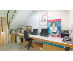 Diseño, Ubicación y Rentabilidad: Local con Potencial en Parque de las Avenidas