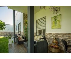 CHALET INDIVIDUAL EN PARCELA DE 500 M2, URBANIZACION GUADIANA