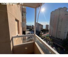 ???? Vive junto al mar en El Campello: Piso de 3 habitaciones con piscina, gimnasio y más ????