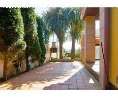 Chalet pareado con jardín en Boo de Piélagos