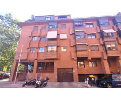 ESTUDIO HOME MADRID OFRECE plaza de garaje en Arroyo del Fresno, en la calle Mirador de la Reina.