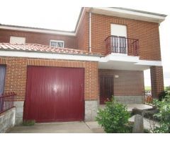 Urbis te ofrece un chalet pareado en alquiler en Aldeatejada, Salamanca.