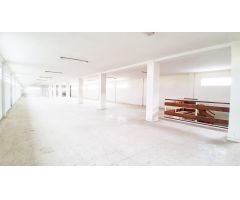 Urbis te ofrece una nave en venta en Carbajosa de la Sagrada, Salamanca.
