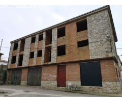 Urbis te ofrece un edificio en construcción en Yecla de Yeltes, Salamanca.