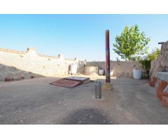 Urbis te ofrece una parcela con nave y bodega en venta en Calvarrasa de Arriba, Salamanca