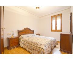 Urbis te ofrece un piso en venta en zona Centro, Salamanca.