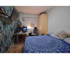 PISO EN VENTA, EN BARRIO PERAL