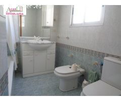 CASA EN LUQUE CON GRAN COCHERA