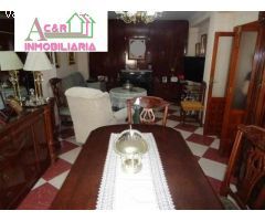 GRAN CASA CON COCHERA + LOCAL¡¡