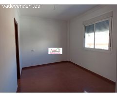¡Vivienda a tu medida! Nuevo a estrenar y con parking y ascensor!!!!