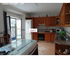 CASA EN VENTA EN LA ALMEDINA