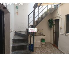 CASA EN ESQUINA EN VENTA
