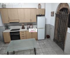 CASA CON COCHERA (45m2) Y CUEVA¡¡¡¡