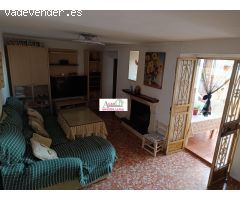 CASA CON GRAN PATIO