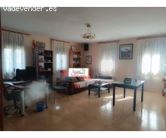 ¡¡CASA DE 326 M2 SOBRE GRAN SOLAR!!