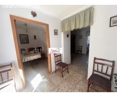 ¡¡¡ CASA CON GRANDES PATIOS ¡¡¡