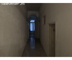 OPORTUNIDAD ÚNICA PARA INVERSORES EN EL CENTRO DE BADAJOZ
