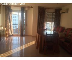 ???? SE ALQUILAN 3 HABITACIONES PARA ESTUDIANTES – URB. GUADIANA ????