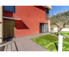 Vive donde otros sueñan escapar: espectacular villa en Sant Esteve de Sesrovires