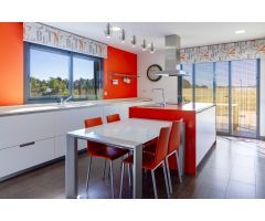Vive donde otros sueñan escapar: espectacular villa en Sant Esteve de Sesrovires