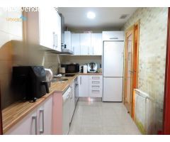 !ESPECTACULAR APARTAMENTO CON PLAZA DE GARAJE Y TRASTERO!