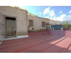 SE VENDE CASA INDEPENDIENTE DE 232 M2 EN PLANTA PARA REFORMAR COMPLETAMENTE.