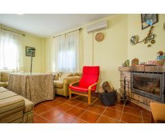CHALET CAMPOMANES BADAJOZ