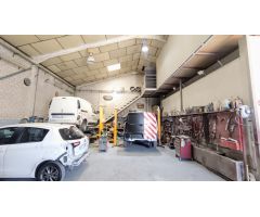 NAVE EN VENTA CON TALLER DE CHAPA Y PINTURA EN P.I.VALMOR (VALDEMORO)