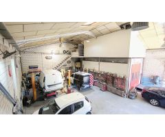 NAVE EN VENTA CON TALLER DE CHAPA Y PINTURA EN P.I.VALMOR (VALDEMORO)