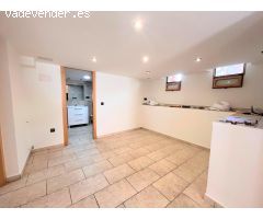 APARTAMENTO, PLANTA BAJA, SIN AMUEBLAR, AIRE ACONDICIONADO, REFORMADO, PISCINA