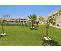 Apartamento en Alquiler en Pilar de la Horadada, Alicante