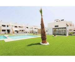 Casa en Alquiler en Pilar de la Horadada, Alicante