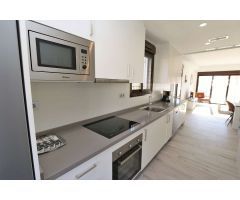 Casa en Alquiler en Pilar de la Horadada, Alicante