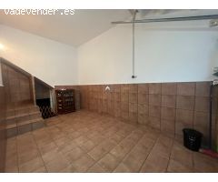 VENTA DE ADOSADO EN RESIDENCIAL GREDOS.