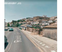 VENTA DE CASA CON PATIO EN FUENTE ROCHA