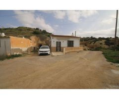 Casa Cueva de 2 dormitorios en La Portilla Cuevas del Almanzora