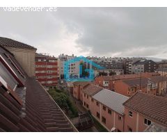 A7254: Atico con terraza muy centrico en Pontevedra...