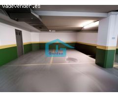 A7254: Atico con terraza muy centrico en Pontevedra...