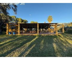 Chalet en parcela de 7.500 m² en Carretera de Sevilla (Badajoz). Todo Registrado. Financiable
