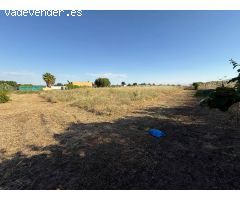 Parcela totalmente vallada en las Casas Aisladas de Gévora