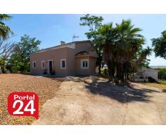 CHALET EN VENTA LOS MONTITOS