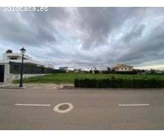 ¿ESTAS BUSCANDO UN LUGAR TRANQUILO CON BUENA VENCIDAD PARA HACERTE LA CASA DE TUS SUEÑOS?